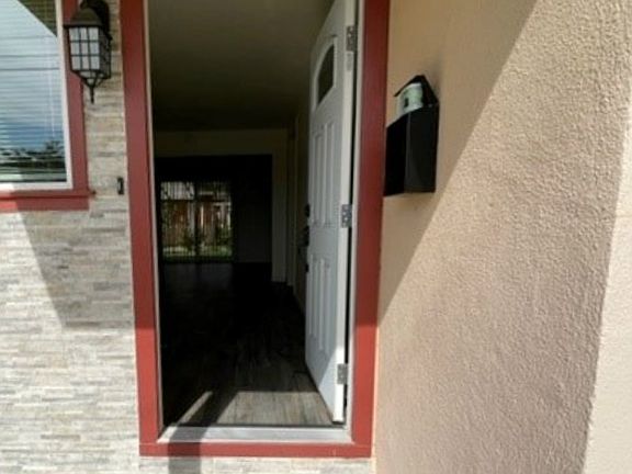 2nd image of 4483 25th Ave