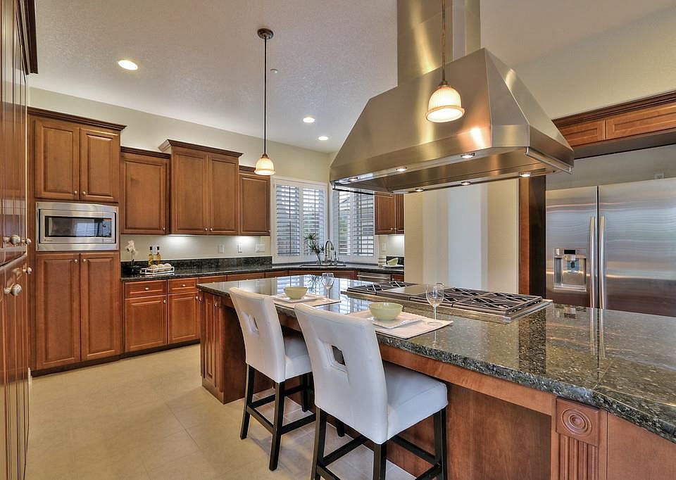 1st image of 18480 Altimira Cir