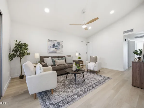 8011 N 49TH Avenue, Glendale, AZ 85302