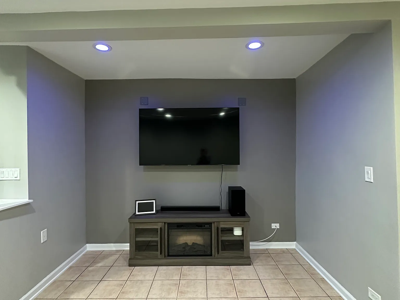 3 bed, 1200 sqft, $2,100 — Photo 4