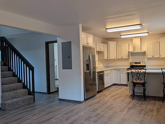 4th image of 2514 Millie Ct