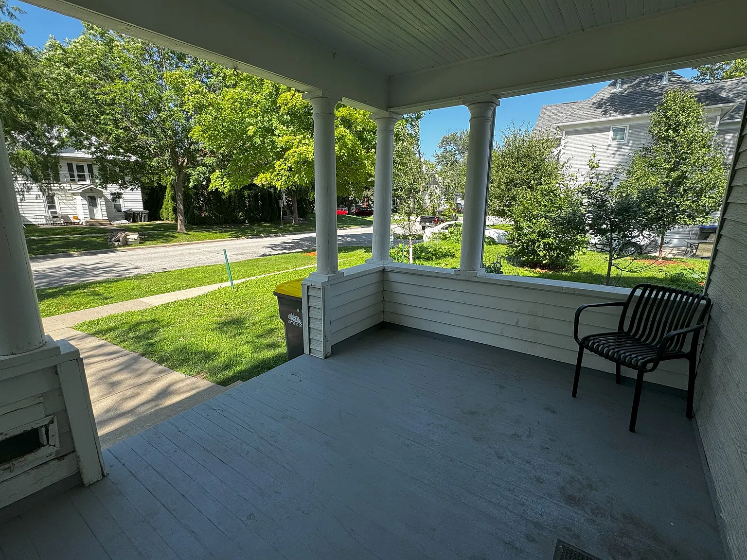 6 bed, 3500 sqft, $4,450 — Photo 3