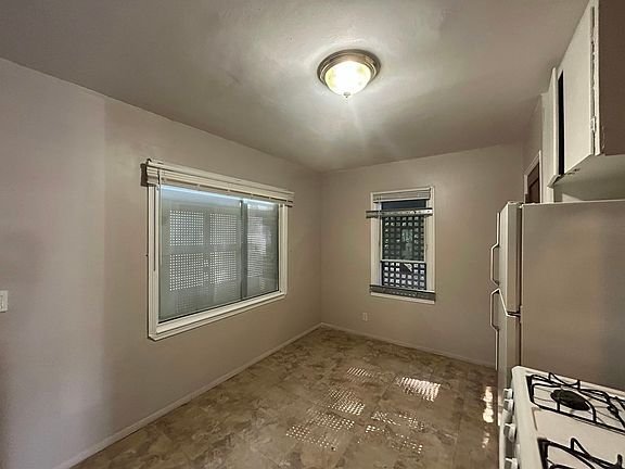 3rd image of 19313 Stahelin Ave