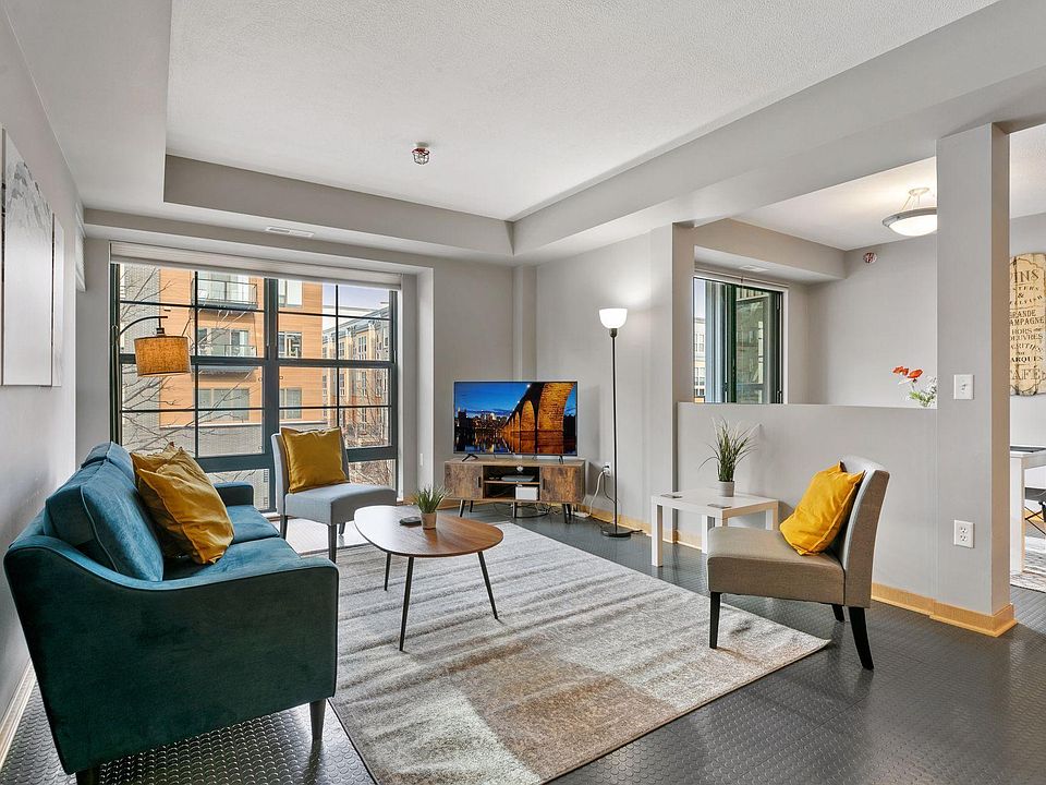 1st image of 2566 Ellis Ave APT 308