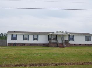 120 Pittman Rd, Hubert, NC 28539