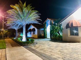 14431 SW 168th St, Miami, FL 33177