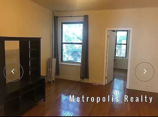 Rented by Metropolis International Realty Inc. | media 16