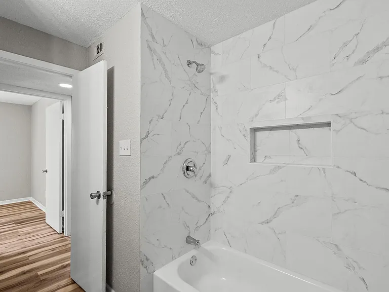 1927 Avenue M 1/2 #10 — Photo 13