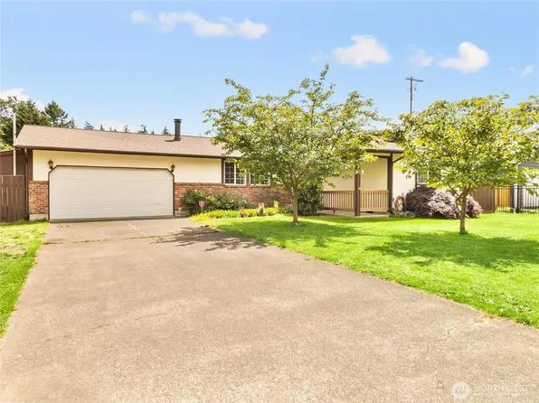 17509 16th Avenue E, Spanaway, WA 98387