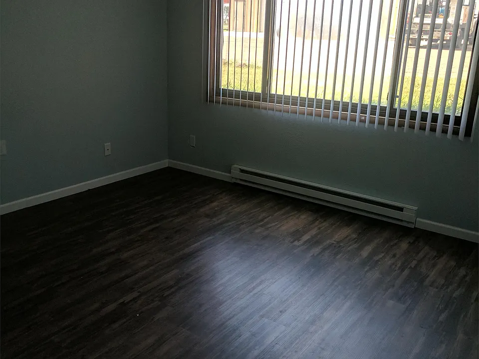 108 Hager Ave #5