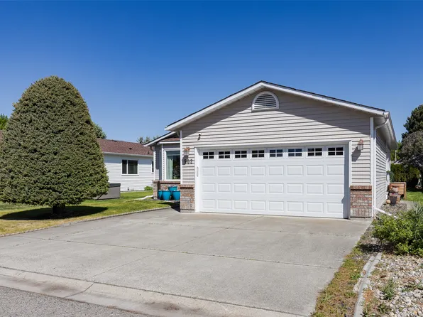 1255 Raymer Ave Unit 502, Kelowna, BC V1W 3S3