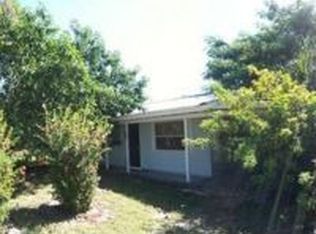 400 30th Ave E, Bradenton, FL 34208