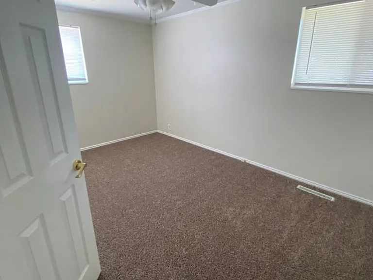 2020 W 6075 S — Photo 9