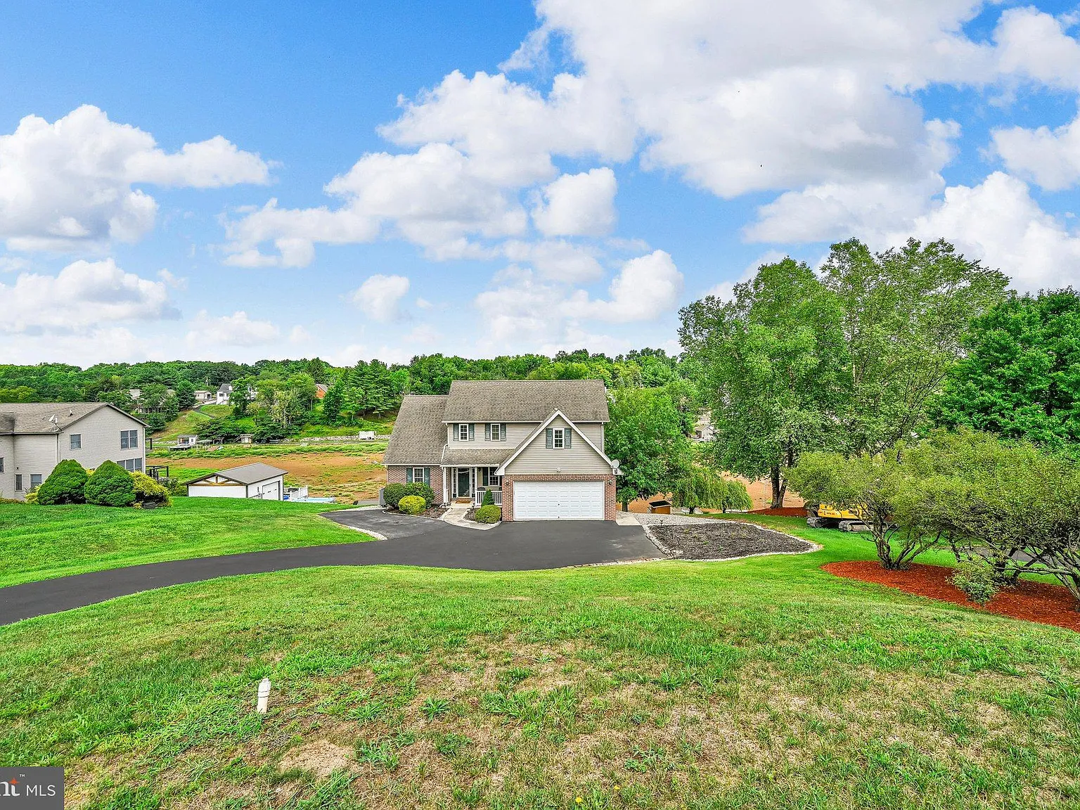 5 bed, 3.5 bath, 4125 sqft, $2,900 — Photo 4