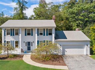 67 Spinnaker Ln, Warwick, RI 02886