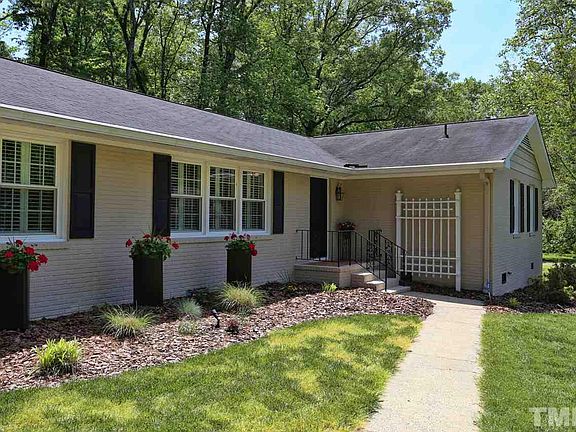 2nd image of 4113 Pavillion Pl