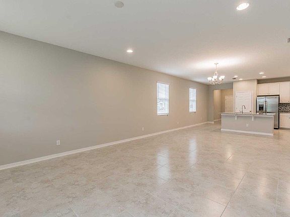 3rd image of 11417 Alachua Creek Ln #1046