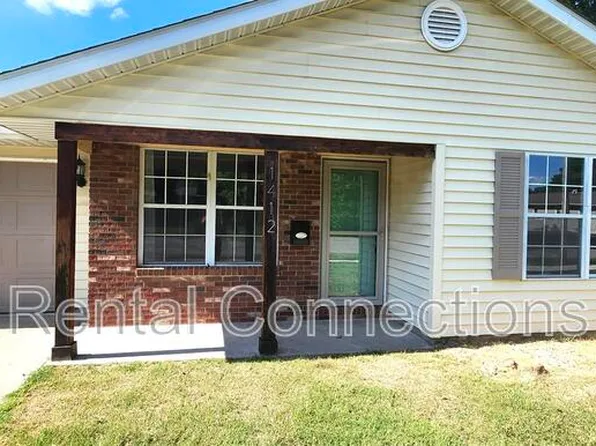 1412 W Walnut St, Marion, IL 62959