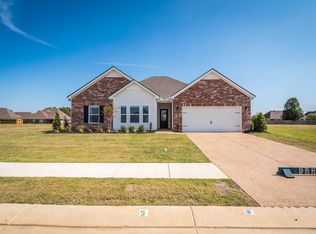 90 Daisy Dr, Somerville, TN 38068
