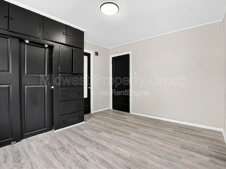 222 Henquin Dr — Photo 16
