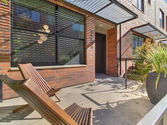 5th image of 1323 E Sutter Walk