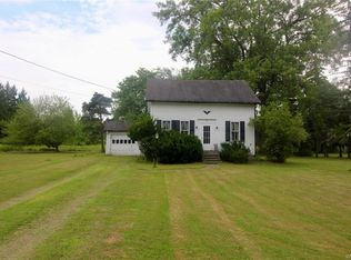 74 William Kidder Rd, Lancaster, NY 14086