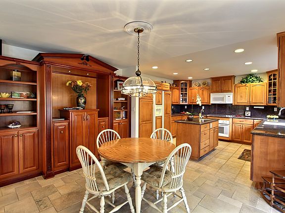 kitche, informal dining
