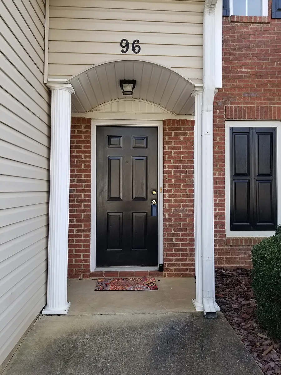 Building Photo - 96 Eagle Glen Dr
