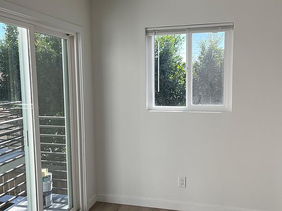 4th image of 4732 Bancroft St #6