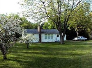 633 Shenango Stop Rd, New Castle, PA 16101