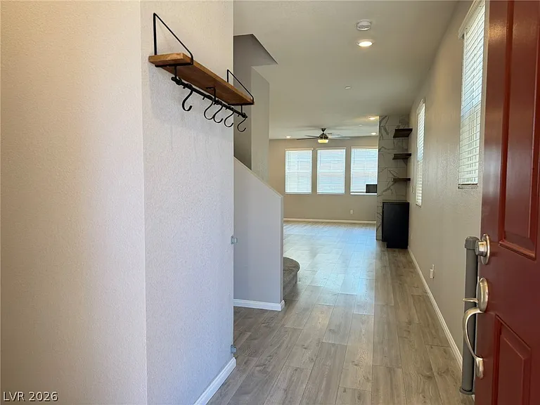 3025 Gravino Ave — Photo 4