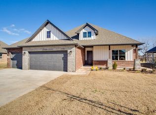 4905 Deerfield Ave, Enid, OK 73703