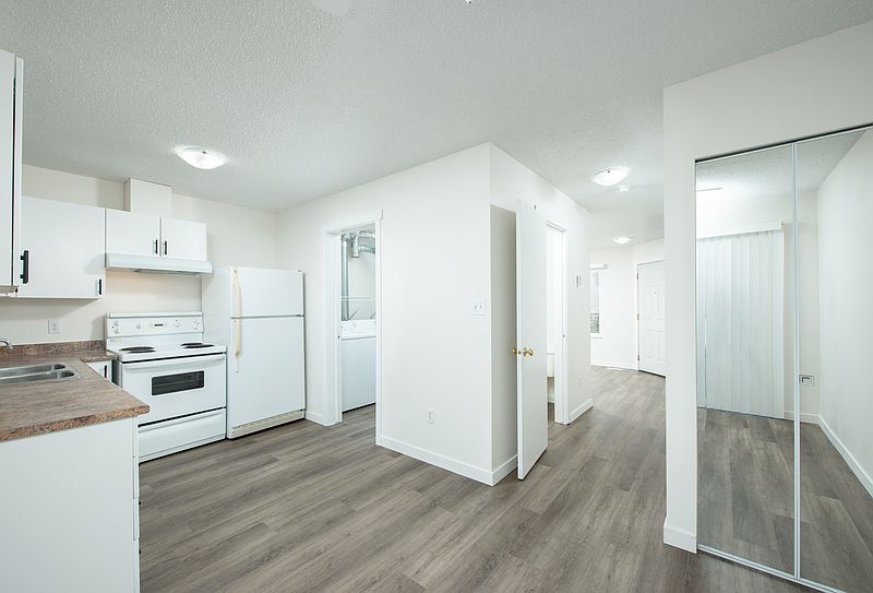 Spruce Grove Apartment for rent - 2 Bedrooms — photo 58