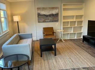 62 Middle Rd, Exeter, NH 03833