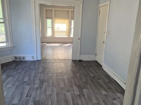 487 Como Ave Unit 1, Saint Paul, MN 55103