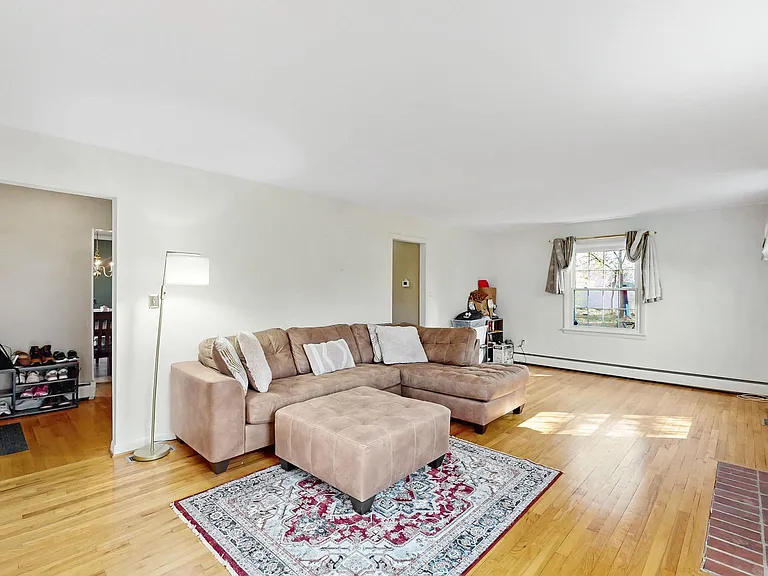 74 S Fairfield Dr — Photo 17
