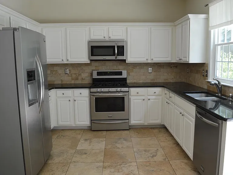 2924 Cottesford Way SE — Photo 10