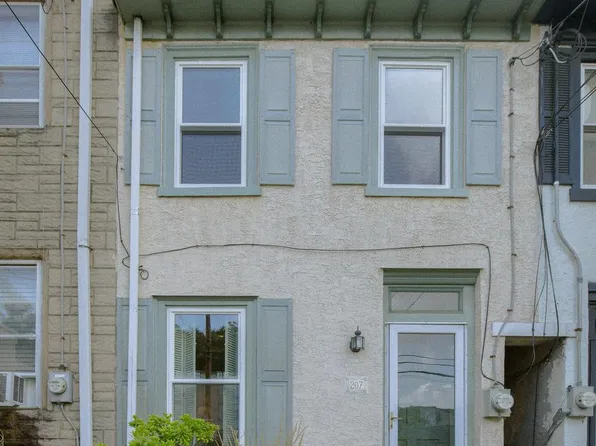 207 Krams Ave, Philadelphia, PA 19127