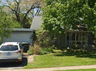 2658 Crawford Ave, Evanston, IL 60201