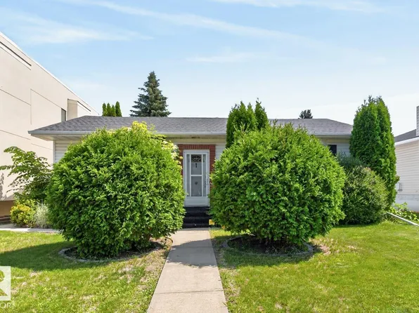 9627 146th St NW, Edmonton, AB T5N 2Z2