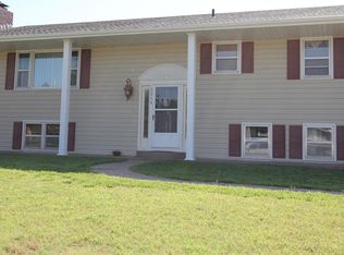 3314 Country Ln, Hays, KS 67601