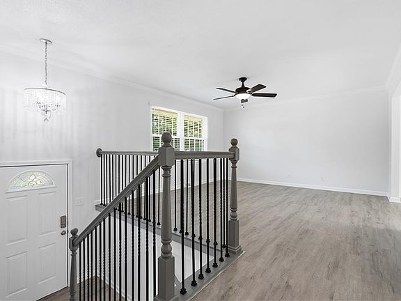 4th image of 11951 E Scarritt Ave