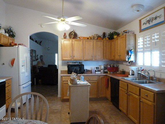 3rd image of 492 S Adanirom Judson Ave