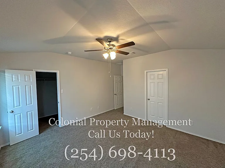 2424 Elba Dr — Photo 6