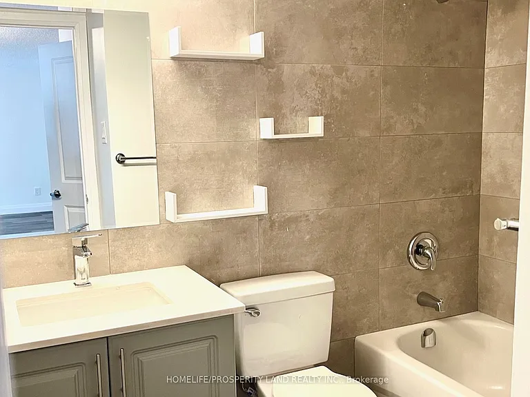 53 McCaul St #549 — Photo 7