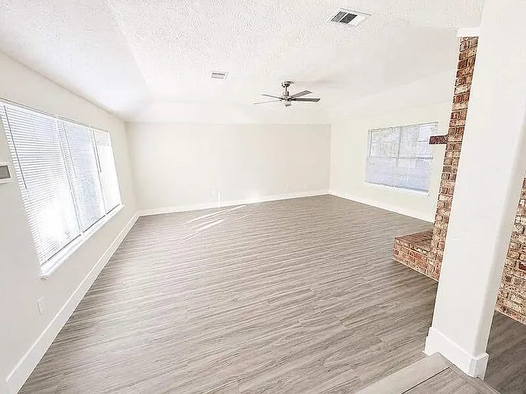 17150 Port O Call St — Photo 6