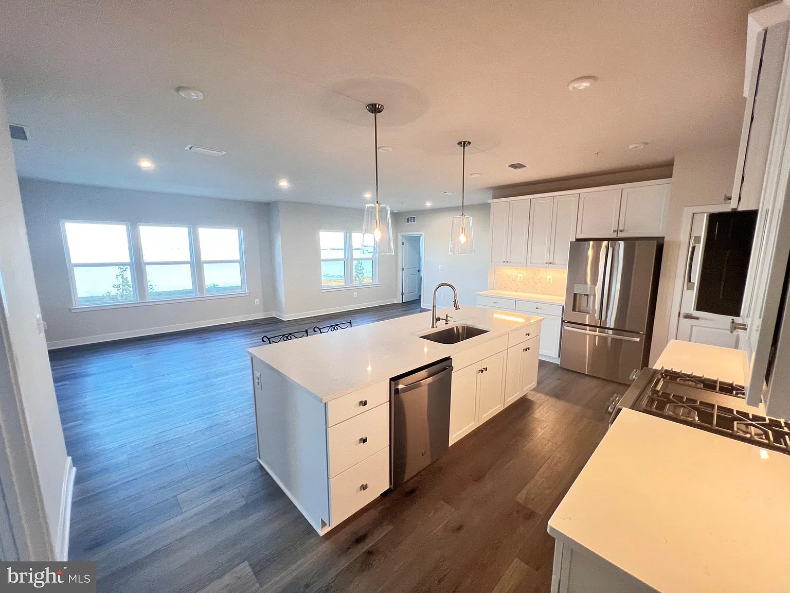 1570 River Heritage Blvd — Photo 3