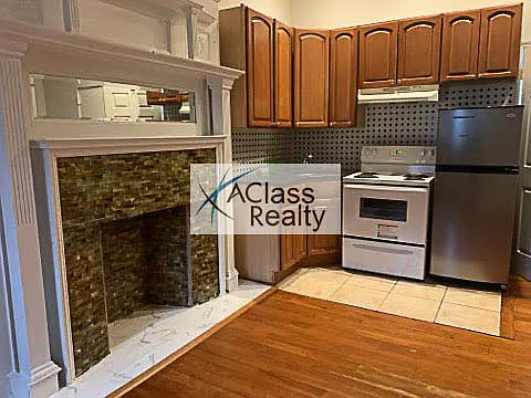 250 West 137th Street — Photo 2