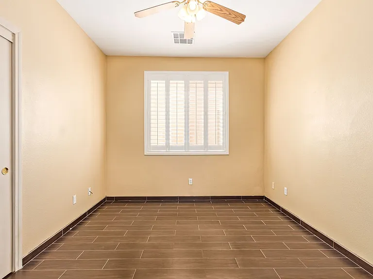 1477 Rancho Ridge Dr — Photo 35