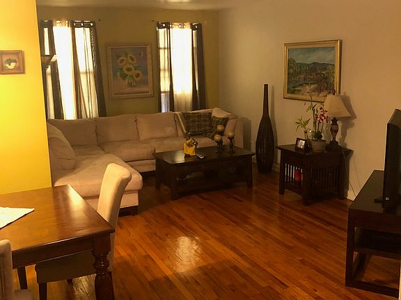 4th image of 2750 Olinville Ave APT 5K